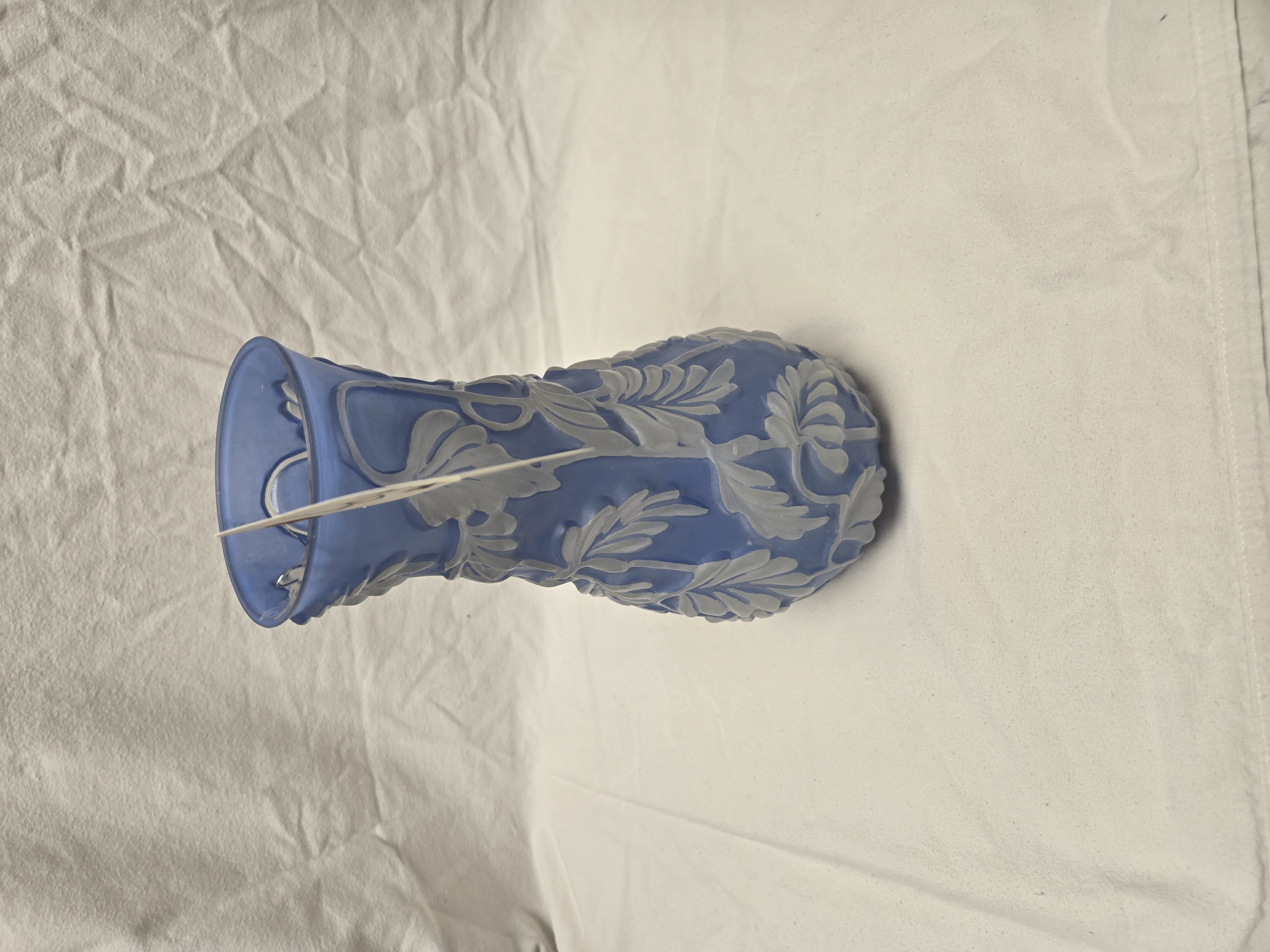 Catalog photograph: lot 81, Blue botanical art-glass vase